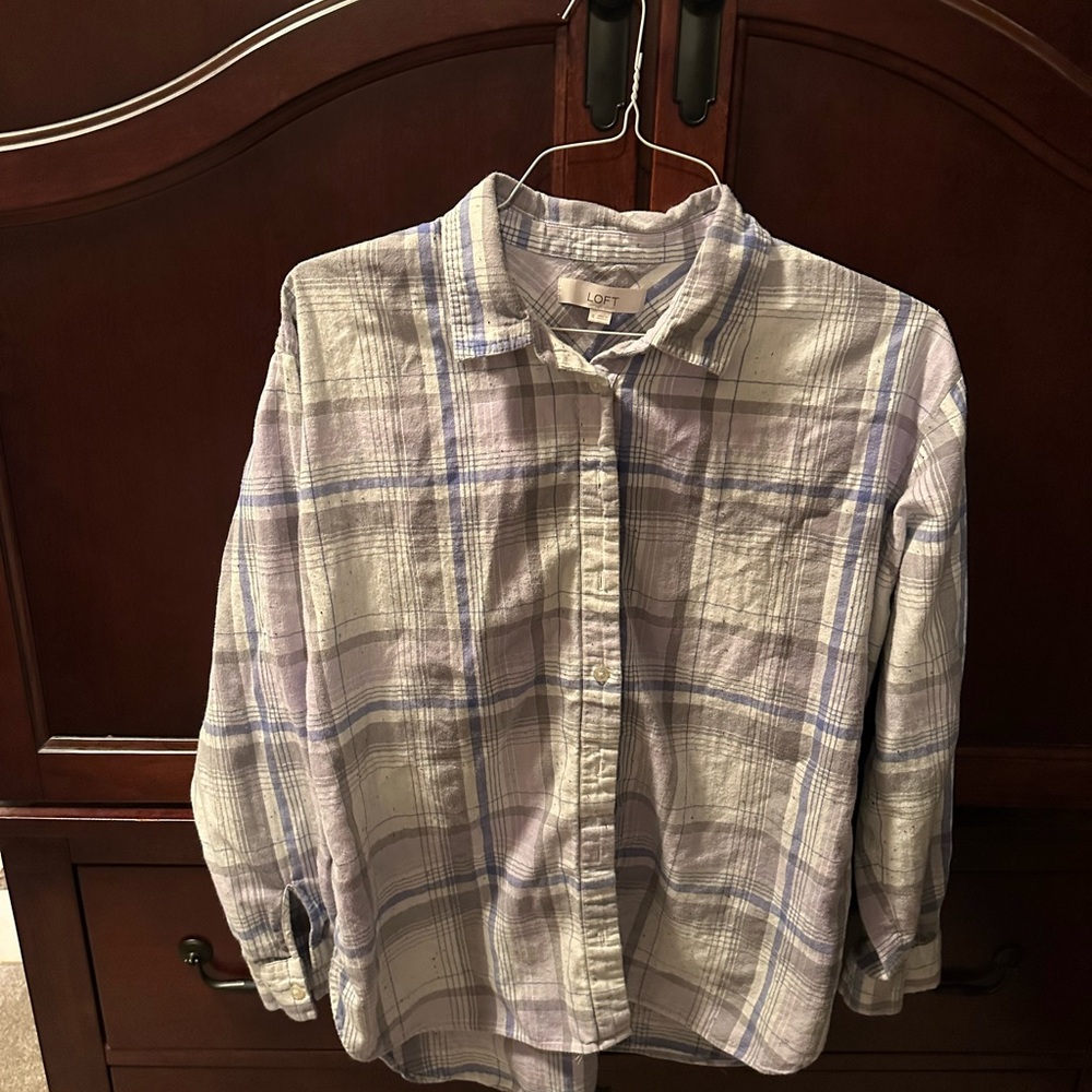 LOFT Women's Plaid Button Down Shirt - Lavender and White